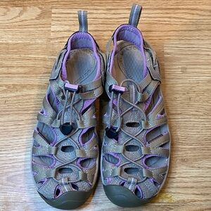 Keen Closed-Toe Hiking Sandals in Tan and Purple Accent